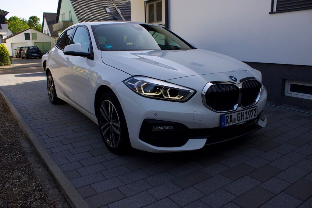 Image of BMW 118