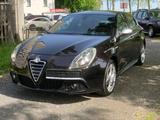 Alfa Romeo Giulietta Turismo Leder Rot / Navi / Klima - Alfa Romeo in Köln
