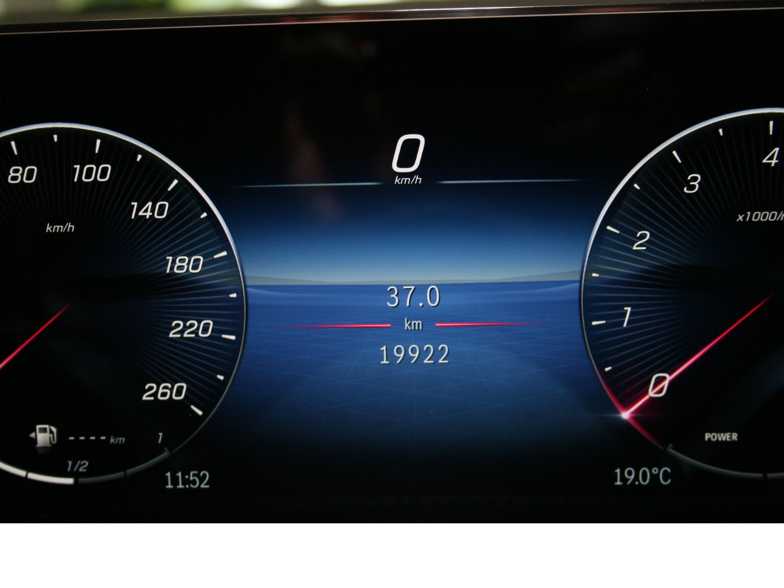 Fahrzeugabbildung Mercedes-Benz A 180 Progres. Line Advanced *Kamera+PTS*LED*