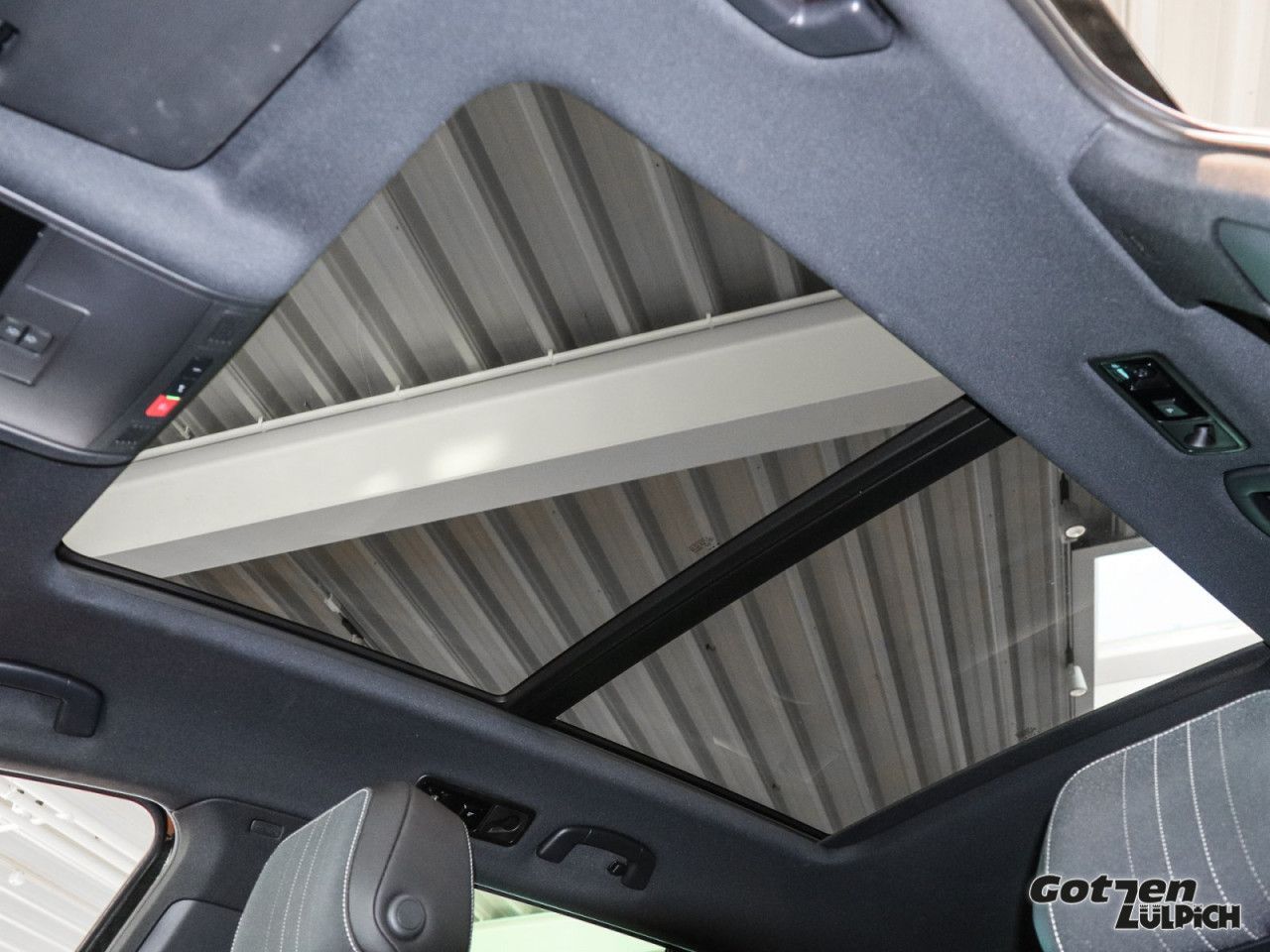 Fahrzeugabbildung Volkswagen Passat Variant Alltrack 4Motion 2,0TDI Q.DRIVE