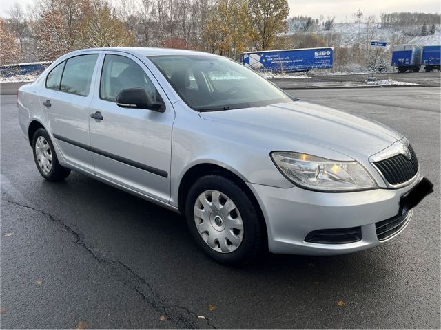 Skoda Octavia Lim. Klima,Parktronic,TÜV 26...