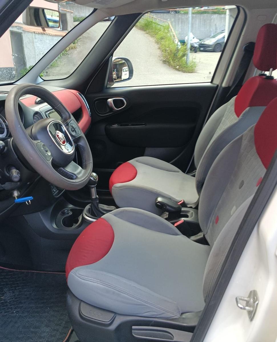 Fiat 500L 2013 — engine 1.248 cm³, 84 HP (62kW)