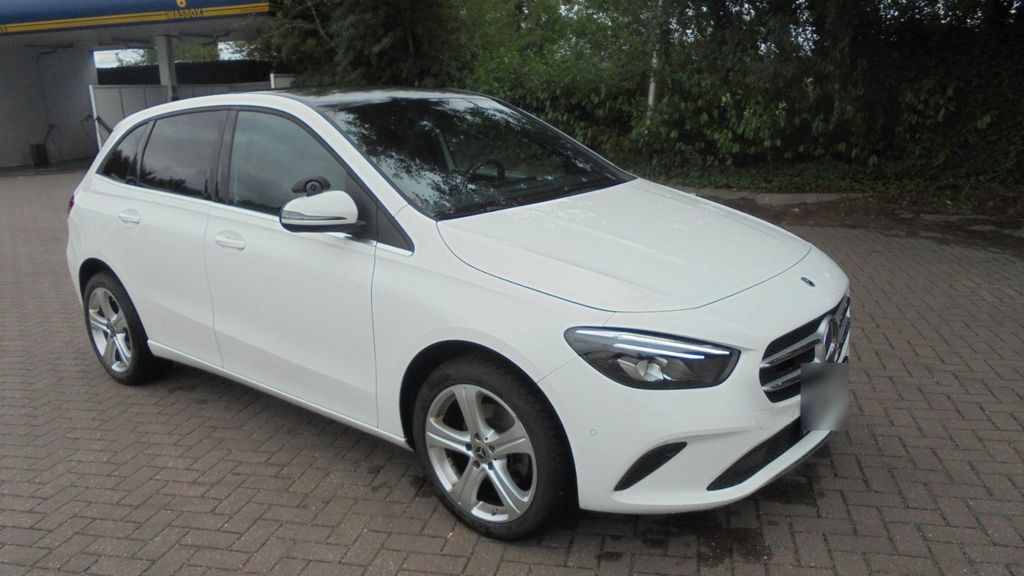 Image of Mercedes-Benz B 200