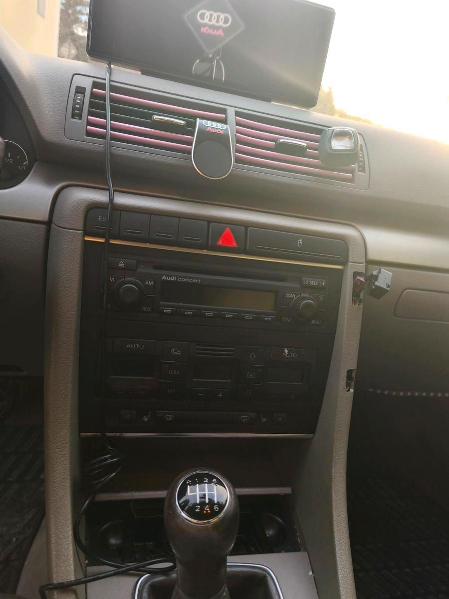 Audi A4 2005 — photo 10