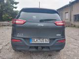 Jeep Cherokee 3.2 V6 200kW 4x4 8-fach bereift - Jeep Cherokee: 2.8