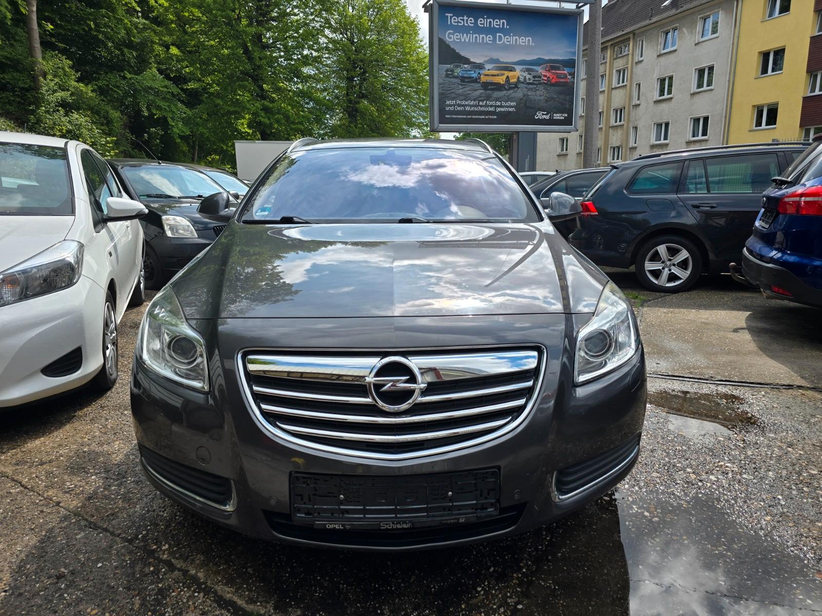 Opel Insignia A Sports Toure*AUTOMATIK *Standheizung