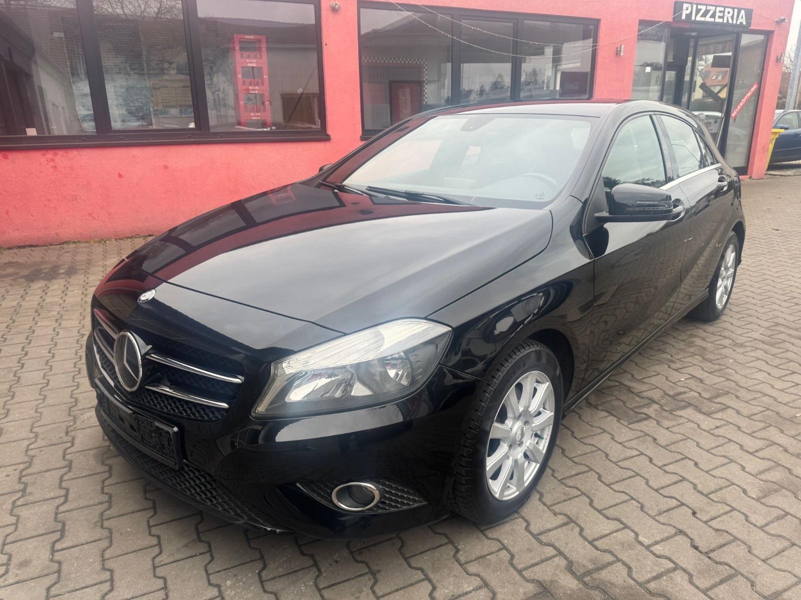Mercedes-Benz A 180 //1. Hand//8.Fach/ TÜV NEU/ Automatik