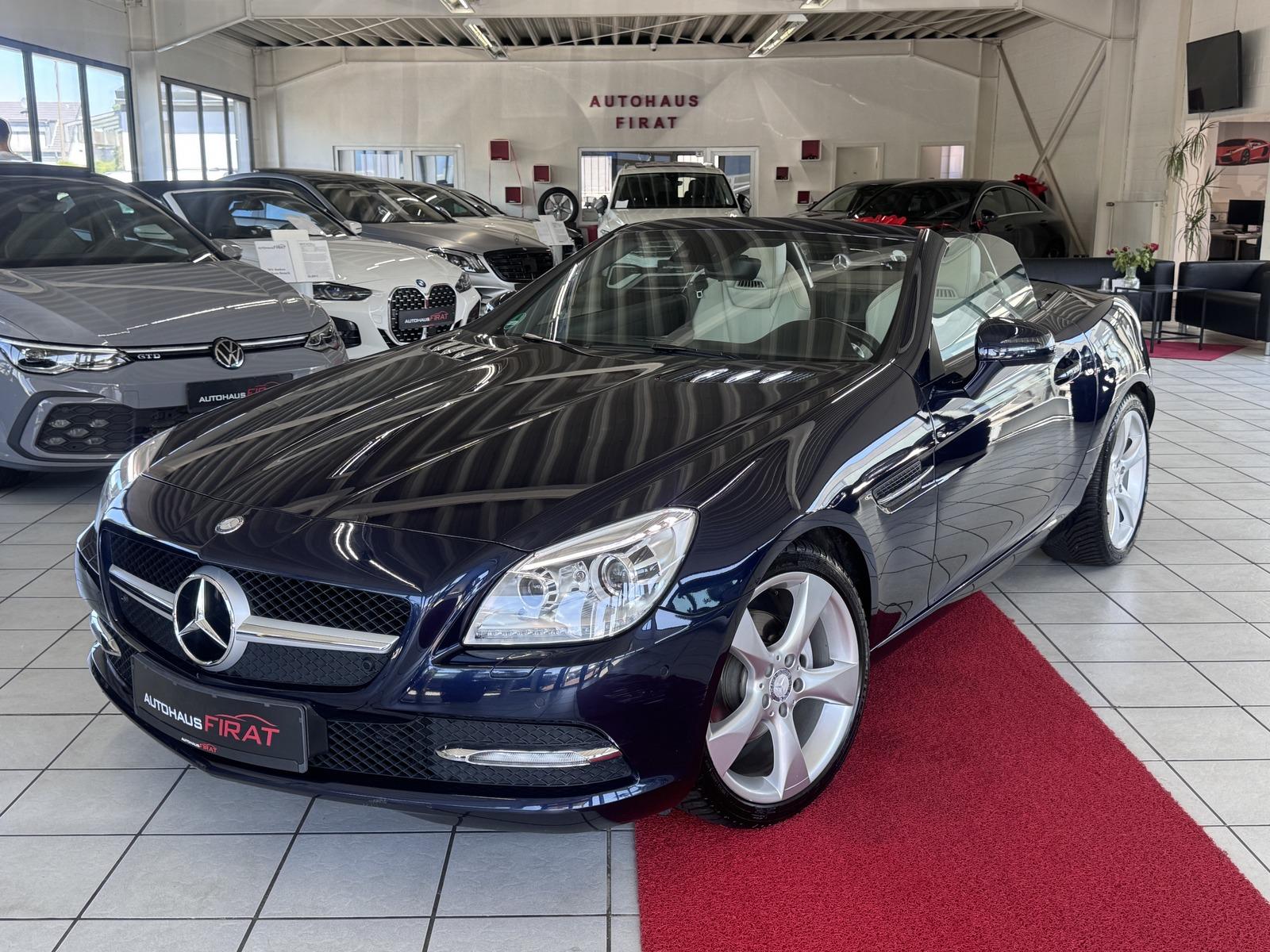 Mercedes-Benz SLK 200 BlueEFFICIENCY