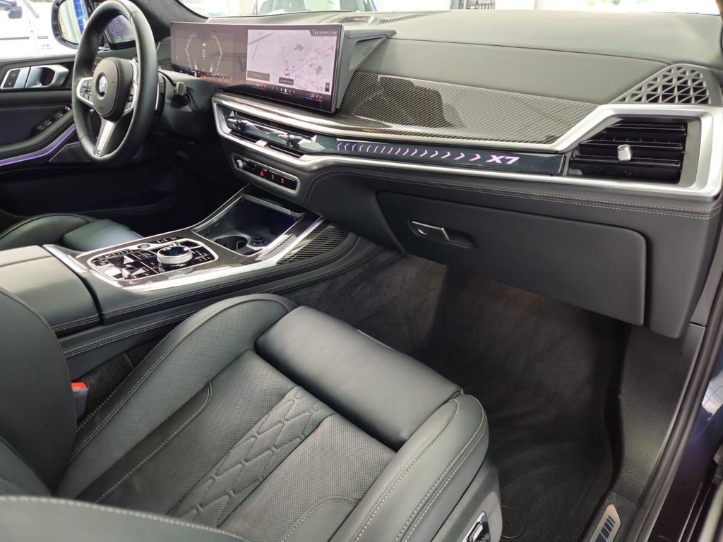 BMW X7 xDrive40d M Sport Pro Individual*6-Sitzer*B&O