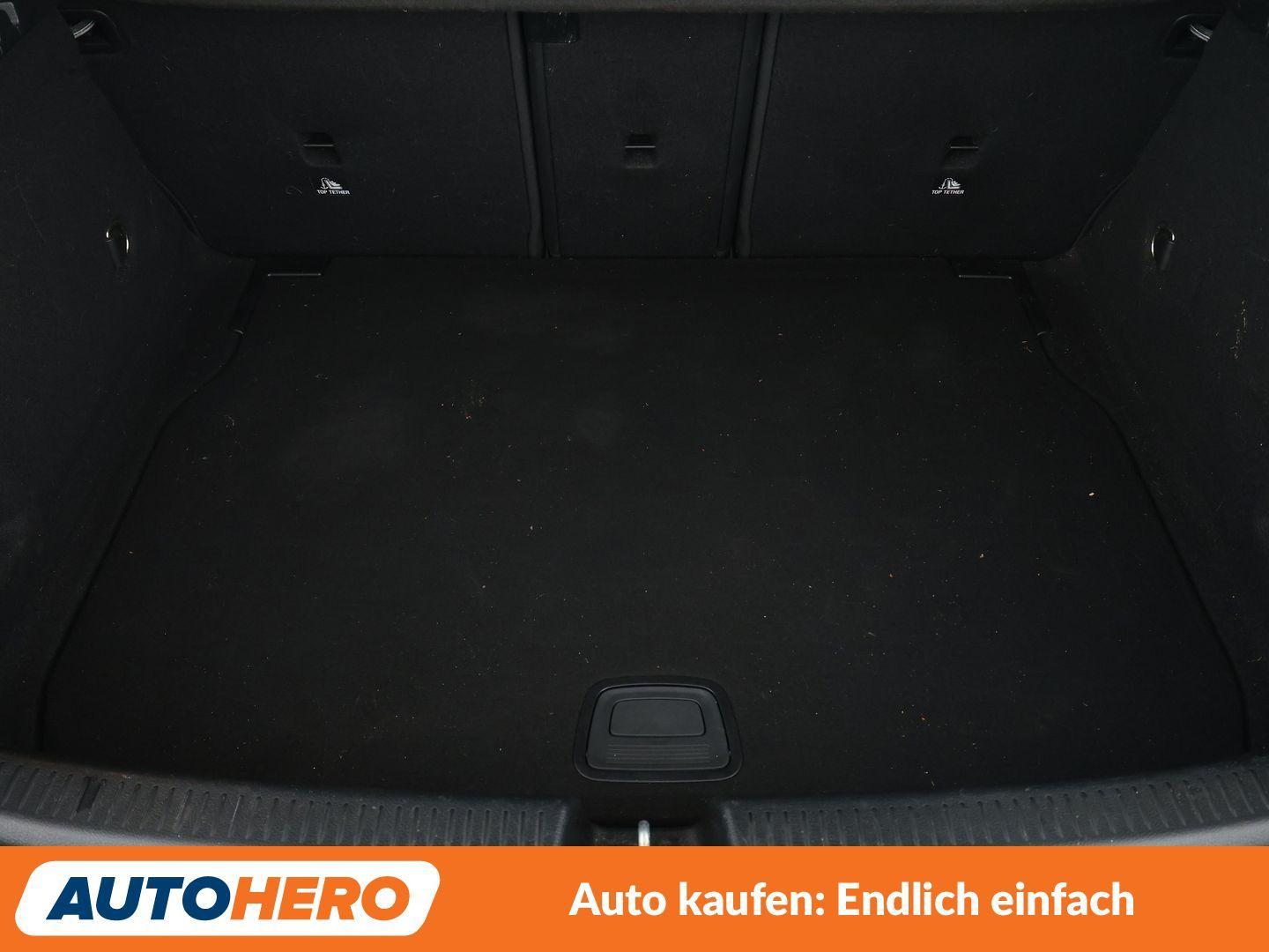 Mercedes-Benz A-Class AMG Line Aut.*NAVI*TEMPO*LED*SHZ*CAM*PDC*, миниатюра 16
