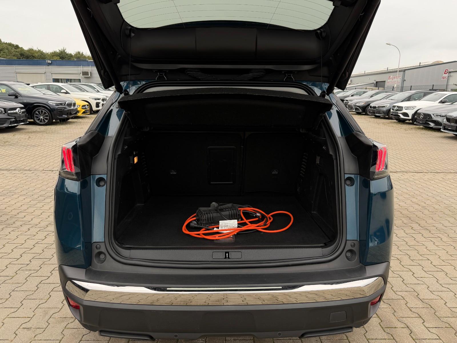Peugeot 3008 Hybrid 225 Allure Pack