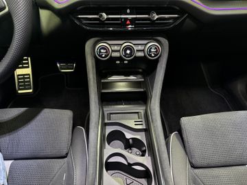 Skoda Kodiaq 1.5 TSI Sportline 7-Sitze AHK Matrix