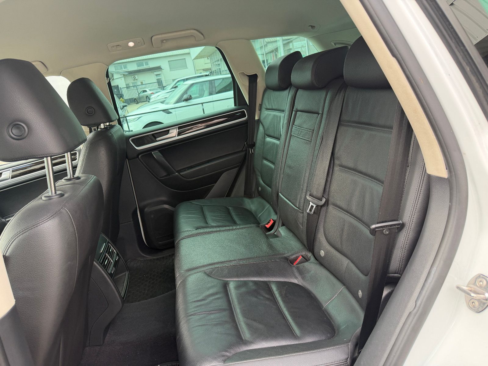 Fahrzeugabbildung Volkswagen Touareg V6 TDI BMT/Terrain Tech 4Mot/NAVI/LEDER