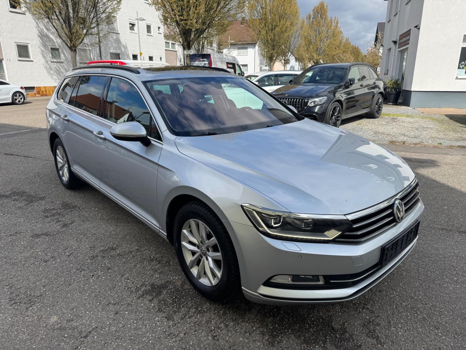Volkswagen Passat Variant Comfortline/DSG/Pano/SHZ/Navi