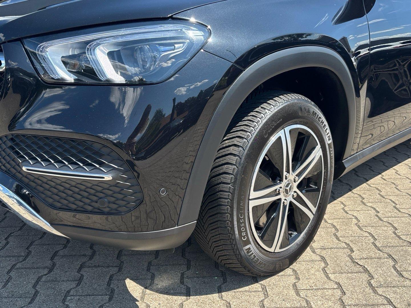 Mercedes-Benz GLE 350 d 4M Multibeam Distronic Panorama AHK