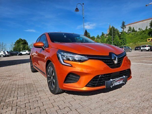 Renault Clio 2021 km 39000 benzina