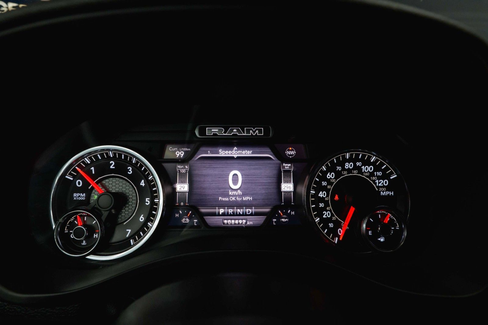 Fahrzeugabbildung Dodge RAM 5.7 V8 HEMI 4x4 OFFROAD Night LARAMIE RAPTOR