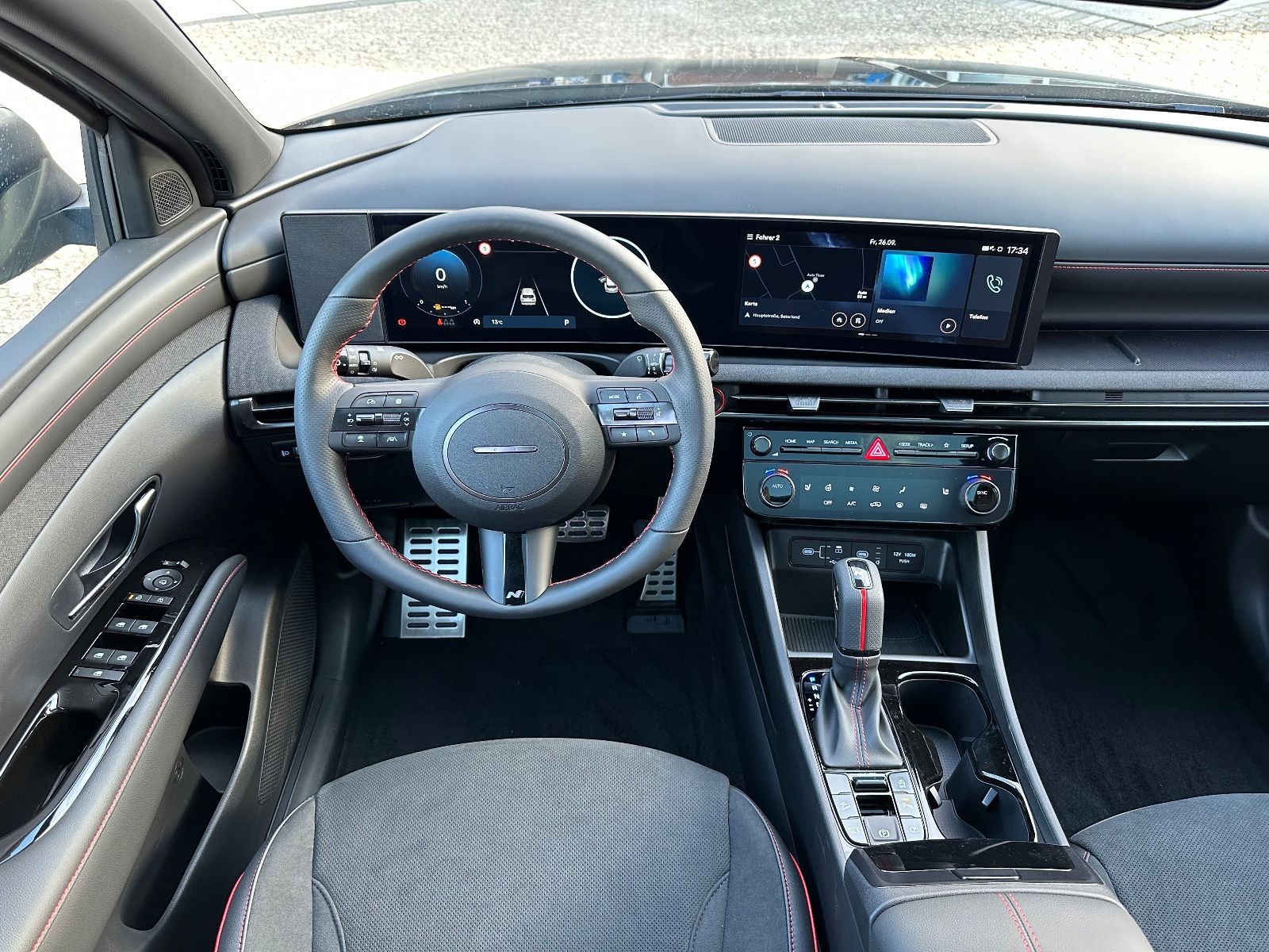Fahrzeugabbildung Hyundai Tucson N-Line 1.6 T-GDi DCT Navi/Pano/ACC/Shzg.