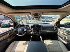Fahrzeugabbildung Dodge RAM 1500 Limited LPG Luft NAP 22 Zoll u-frei EU