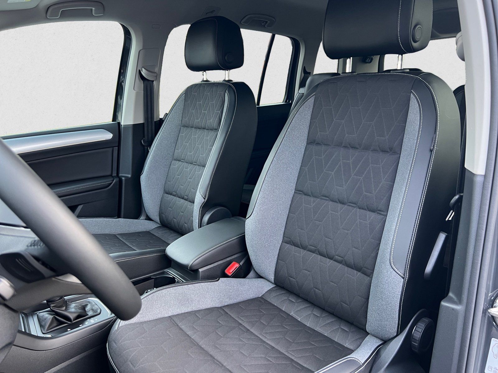 Volkswagen Touran - Bild 9