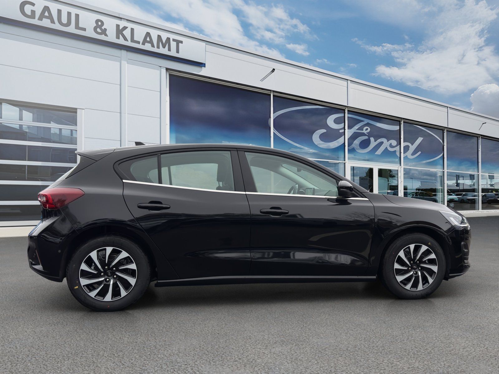 Fahrzeugabbildung Ford Focus 1.0 Ecoboost Titanium ##Easy-Parking-Paket