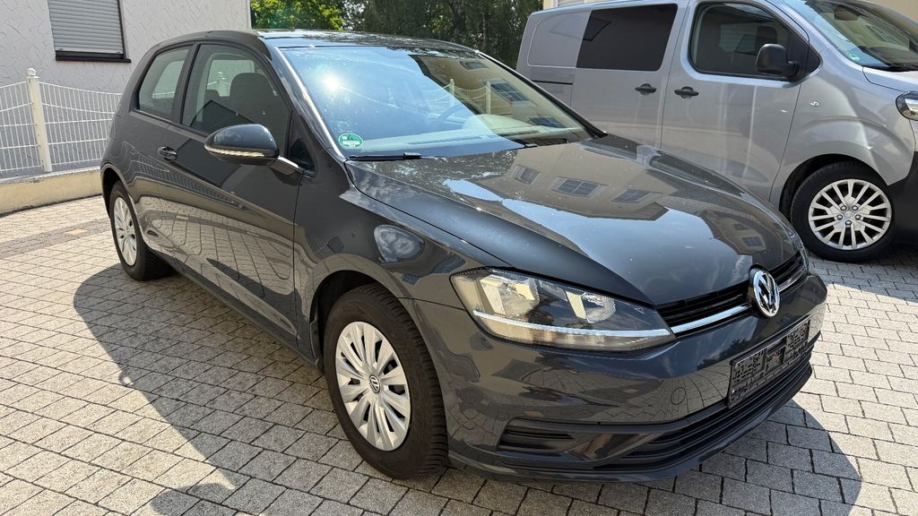 Image of Volkswagen Golf
