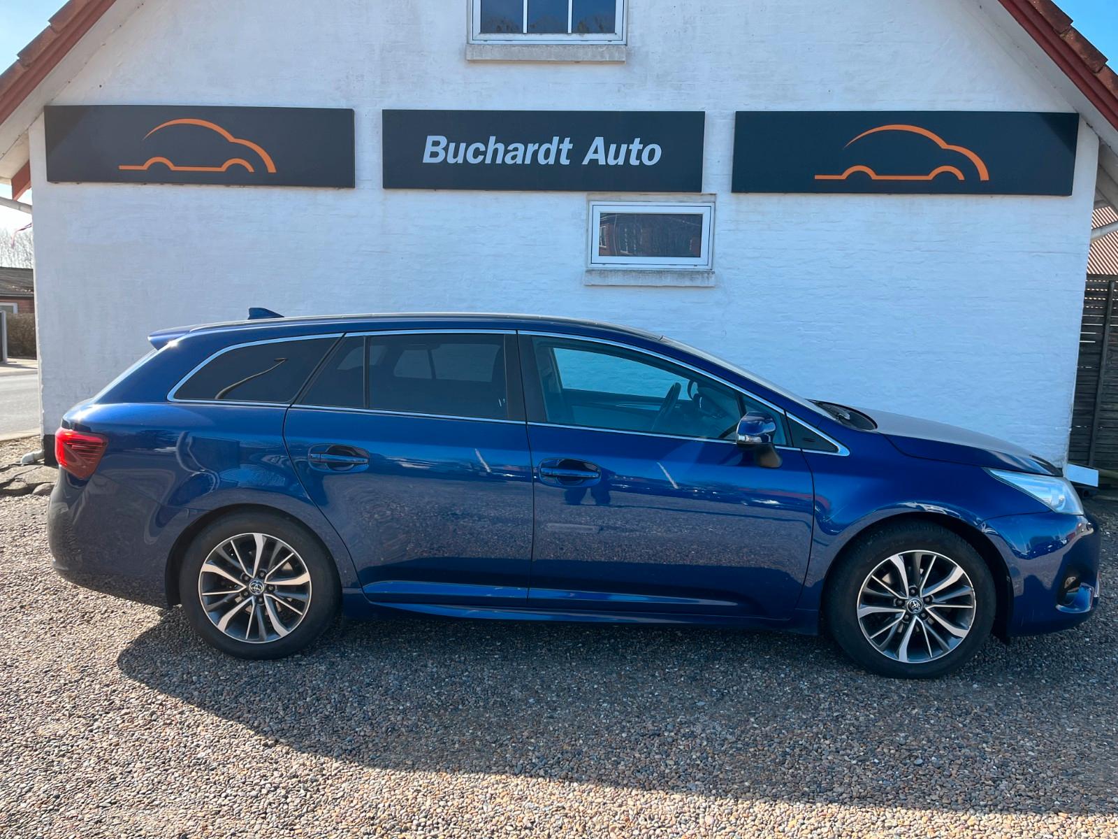 Toyota Avensis Touring T2