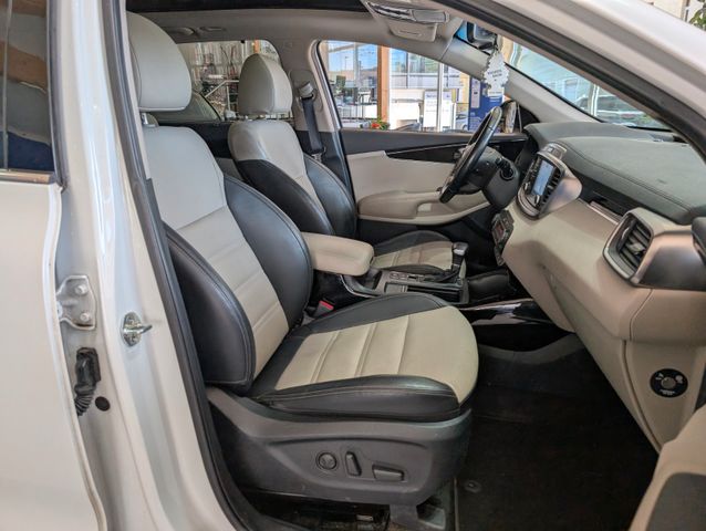 Kia Sorento Platinum Edition 4WD