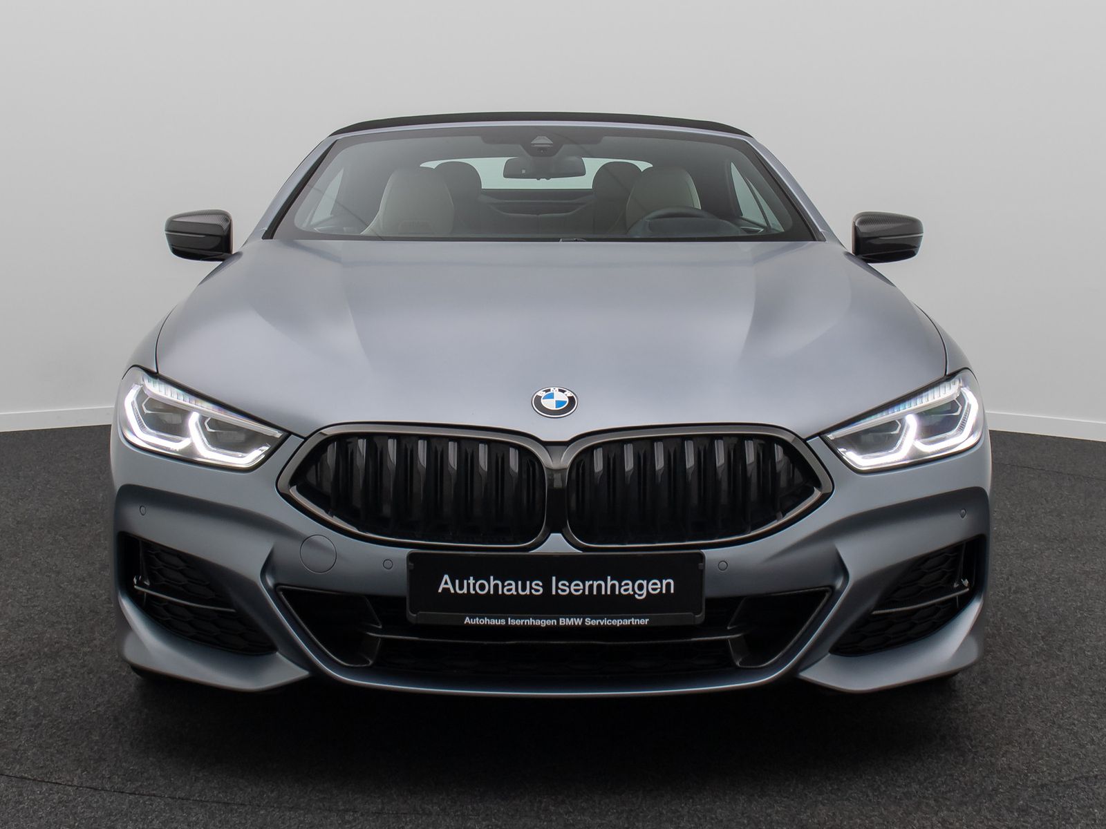 Fahrzeugabbildung BMW 840d xD Cabrio Individual B&W SoftClos HUD VOLL