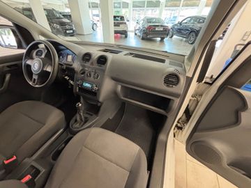 Volkswagen Caddy - 12