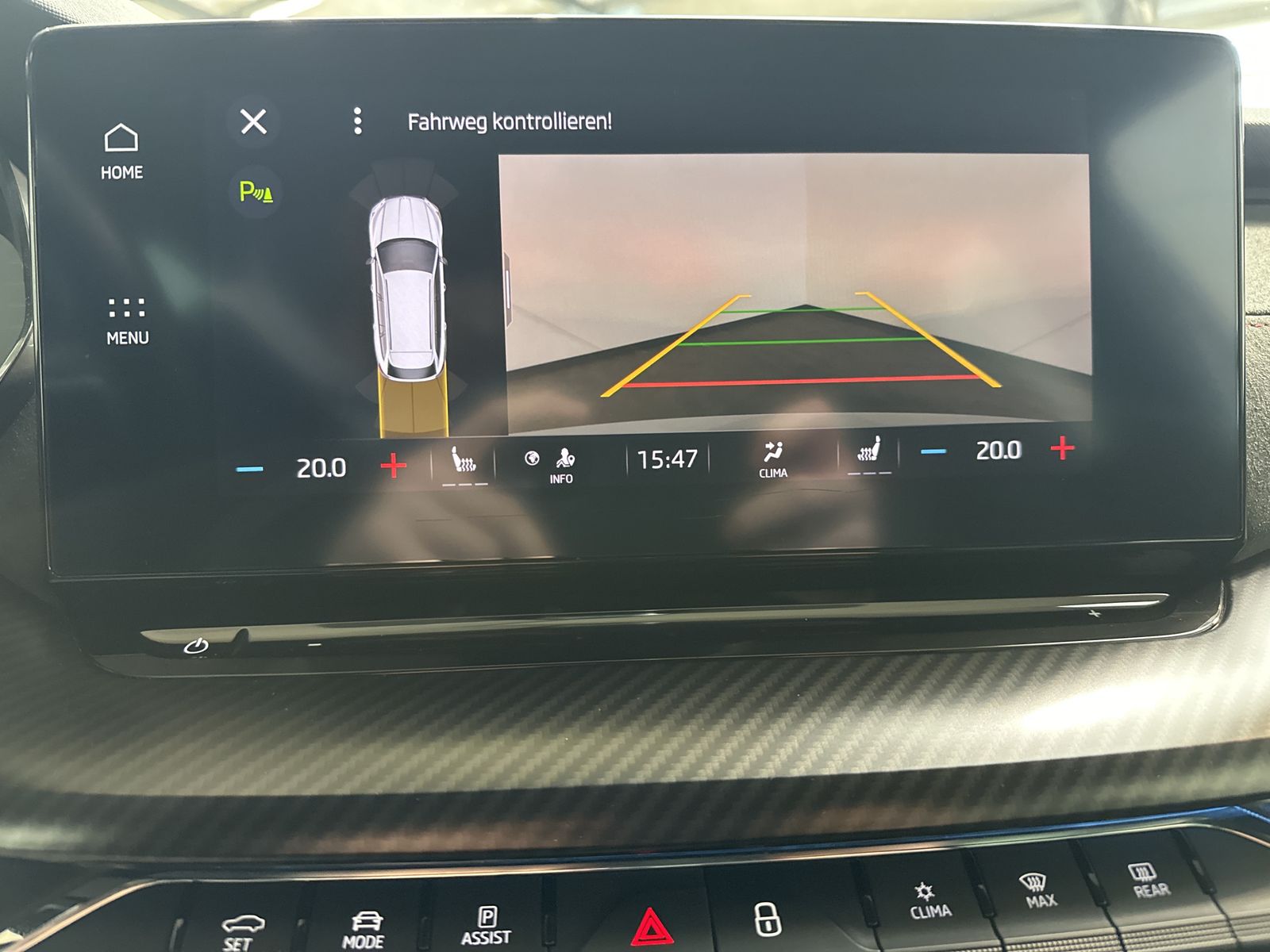 Fahrzeugabbildung SKODA Octavia Combi 4x4 RS NAV+LED+PANO+ACC+AHK+19ZOLL