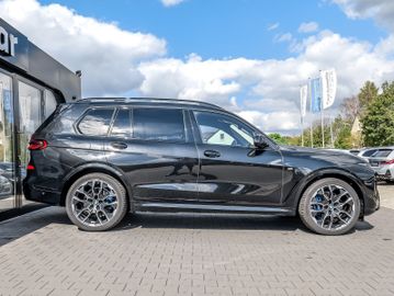 BMW X7 - 10