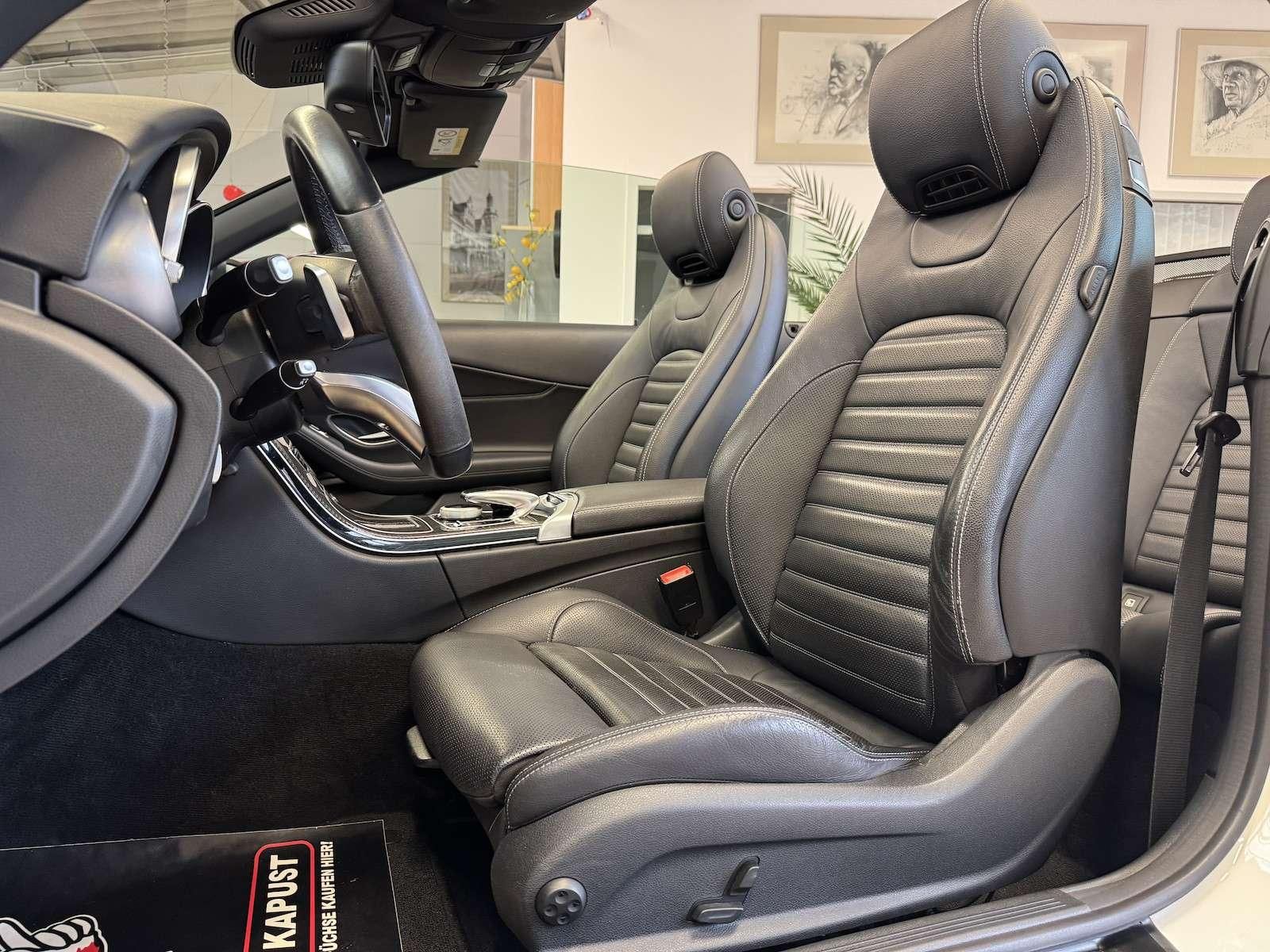 Fahrzeugabbildung Mercedes-Benz Cabriolet C300 Night Edition AMG/360°/Navi/AC...