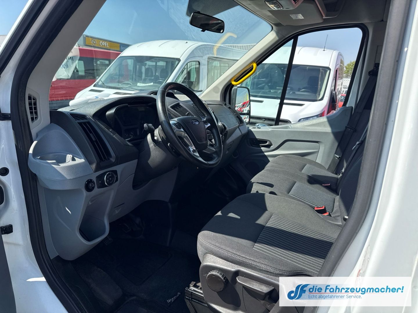Fahrzeugabbildung Ford Transit Kombi 350 L3 Trend 2.2 TDCi DPF *1690 *K
