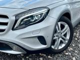 Mercedes-Benz GLA 180 Urban Navi Xenon 2.HAND Leder SPORTSITZE - Mercedes-Benz GLA 180