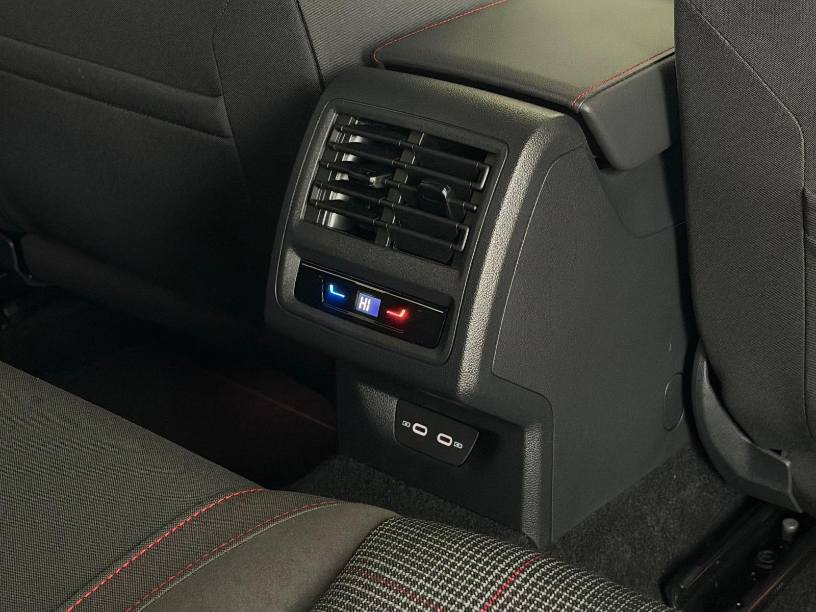 Volkswagen Golf *8*Lim.*2.0*TSI*GTI*SPORT*BLACK*SHZ*LED*PDC, миниатюра 26