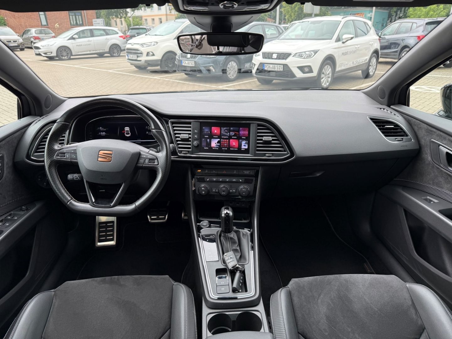 SEAT Leon 290 2.0 TSI EU6d-T Cupra C1 Carplay LED ALU - Image 26