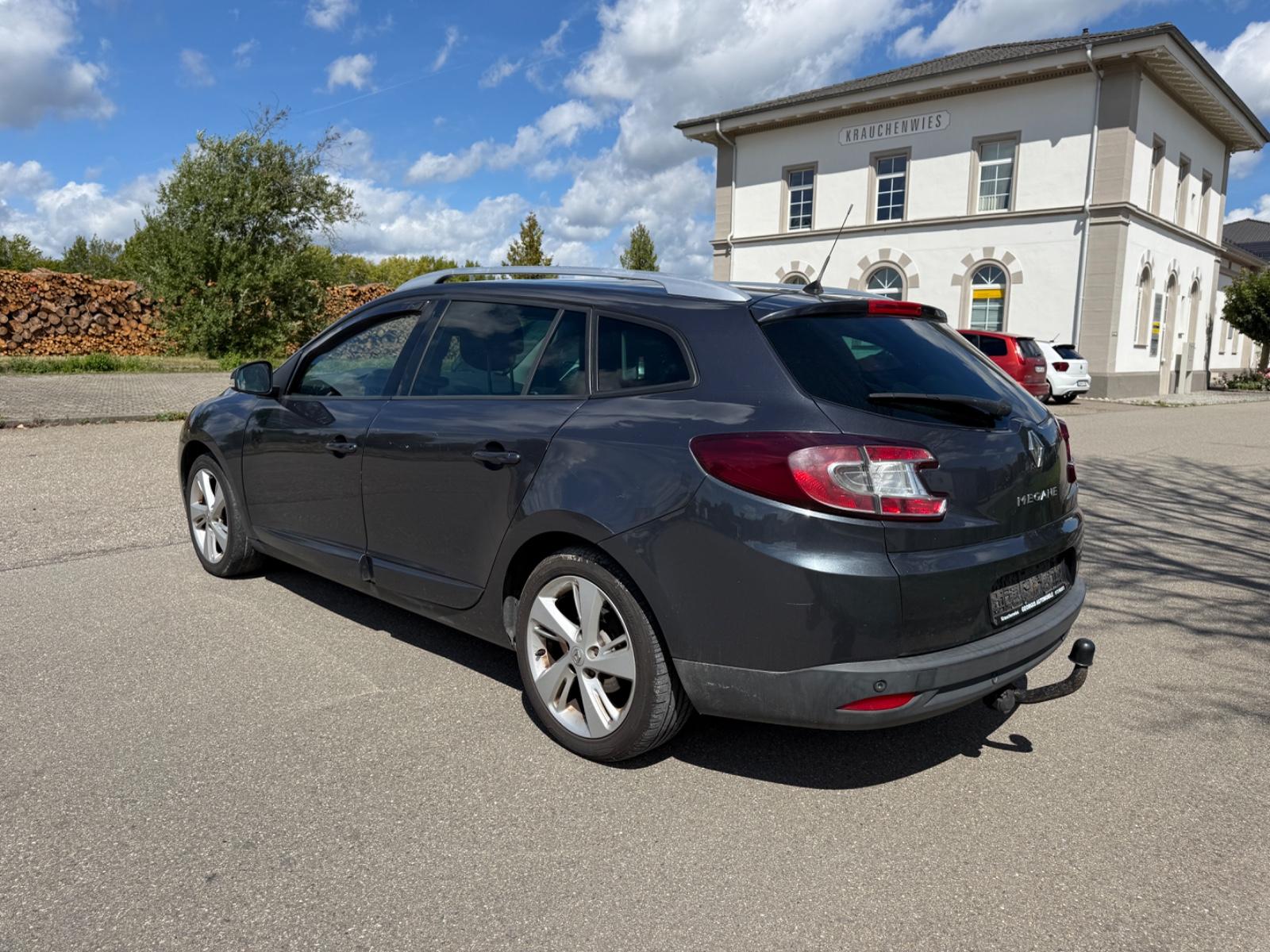 Renault Megane 2012 — photo 5
