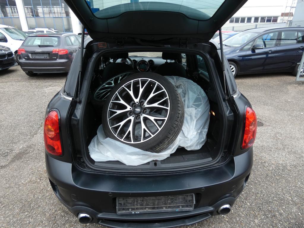 MINI Cooper S Countryman