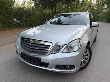 Mercedes E 200 - 1