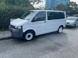 Volkswagen VW T5 Transporter 9 Sitzer - Volkswagen T5 Transporter in Kiel