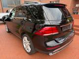 Mercedes-Benz GLE 350 d 4Matic Navi SD AHK RKamera - Mercedes-Benz GLE 350 mit Diesel-Antrieb: Geländewagen