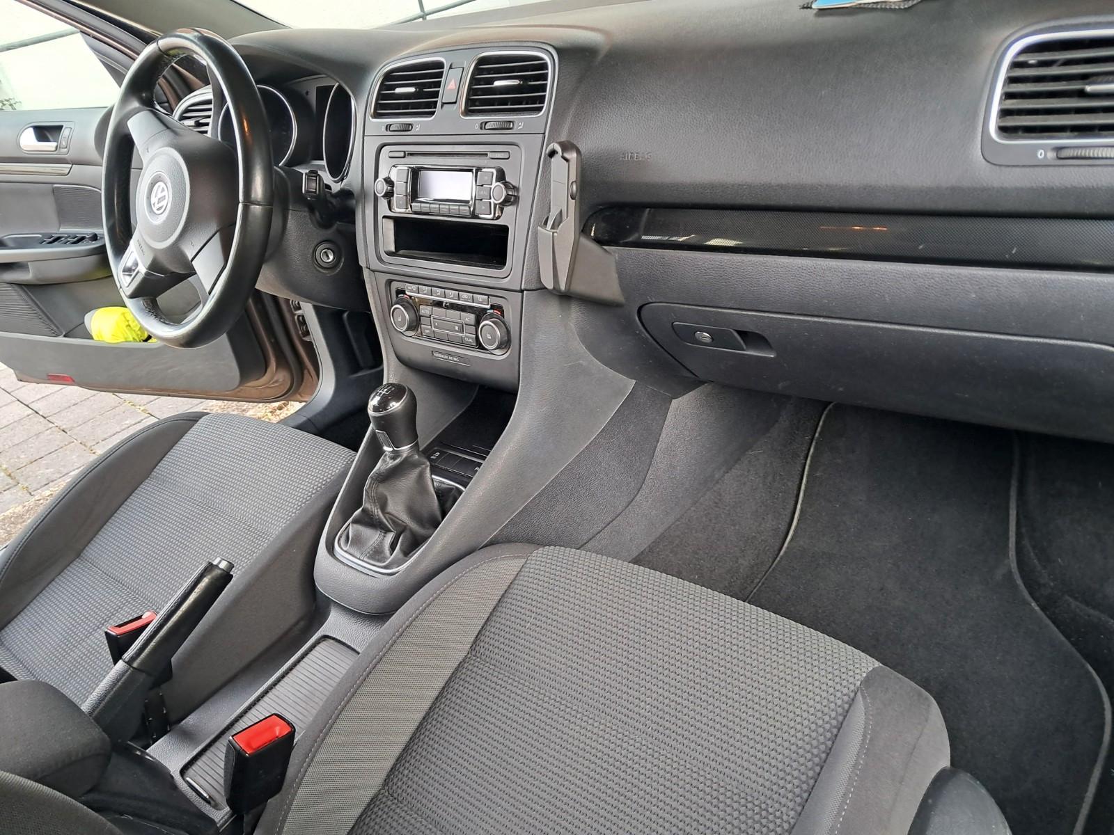 Volkswagen Golf 2012 — photo 8