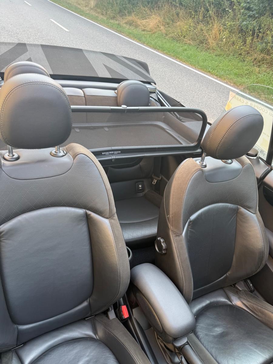 MINI Cooper S Cabrio Cooper S- Top gepflegt, Leder 