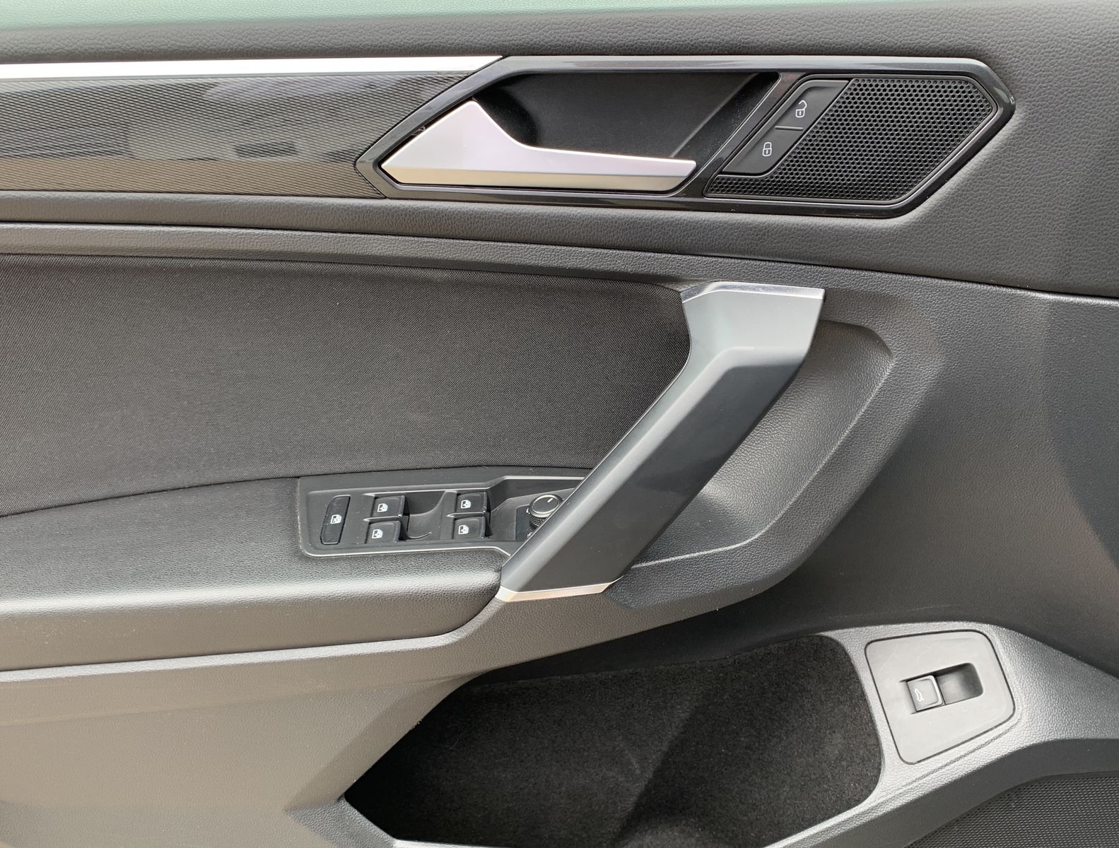 Fahrzeugabbildung Volkswagen Tiguan Allspace 2.0 TDI*Highline*4Motion*AHK*Cam