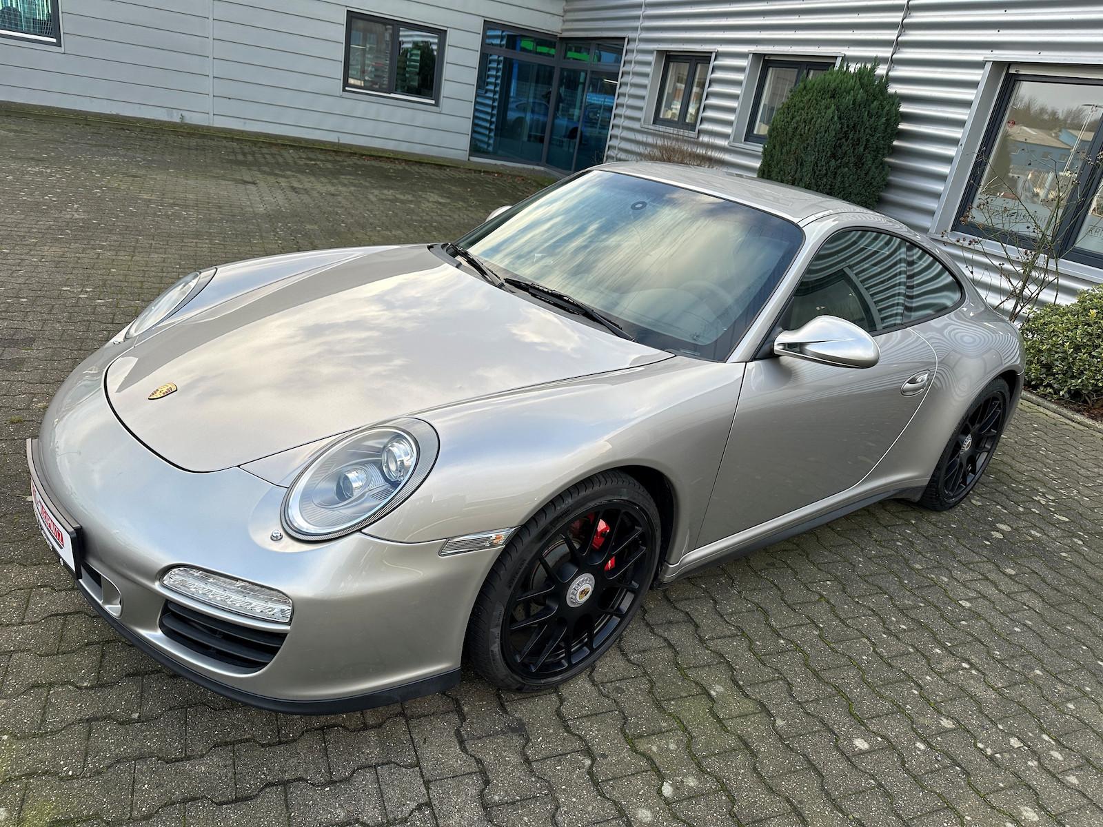 Porsche 997 911 Carrera 4 GTS Chrono Klappe Scheckheft++