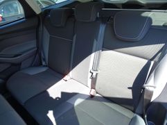 Fahrzeugabbildung Ford Focus **TÜV-NEU / SERVICE-NEU / ALLWETTERREIFEN*