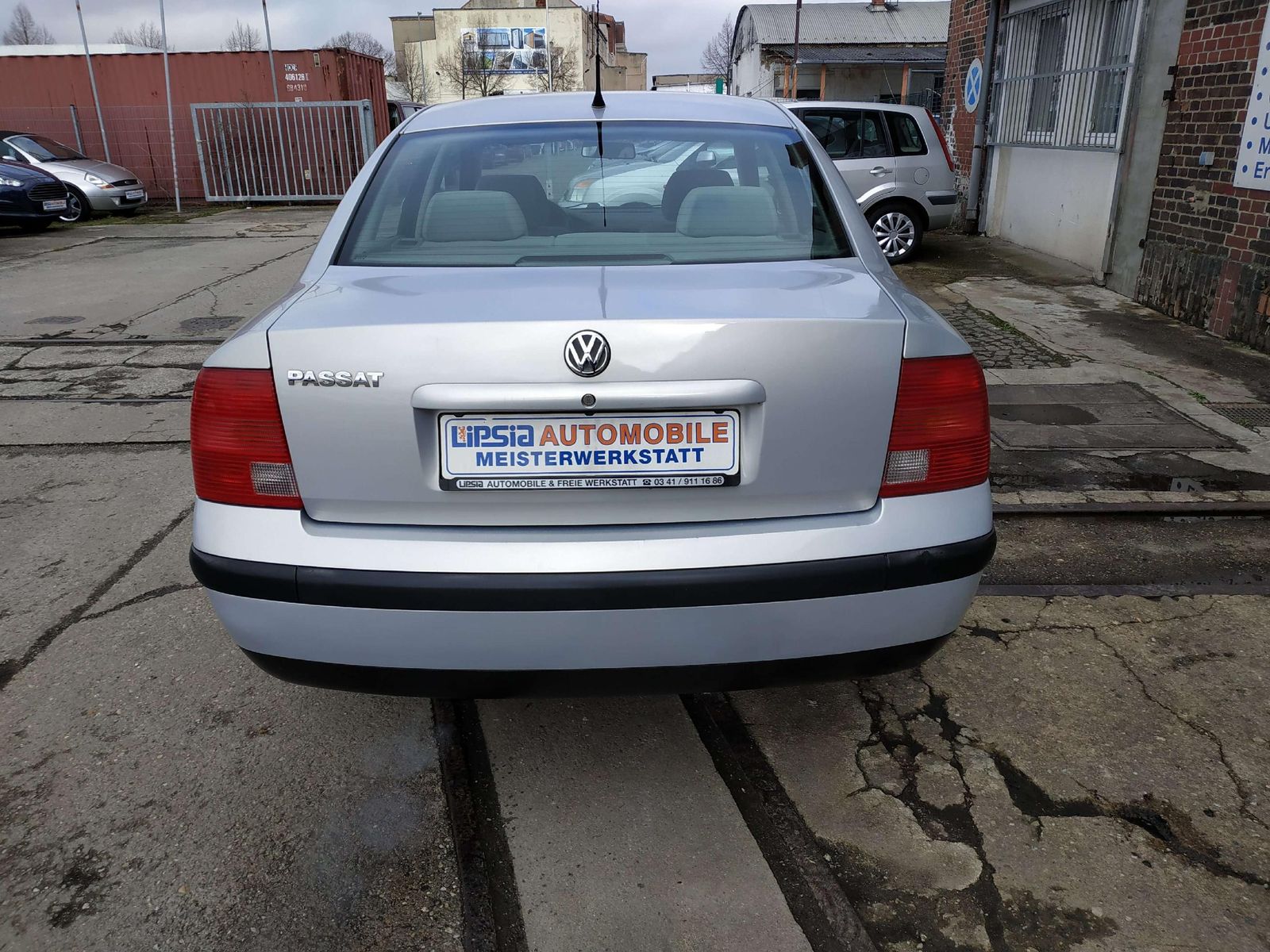 Passat Passat 1.6 Limousine / Automatik / TÜV NE – Bild 6