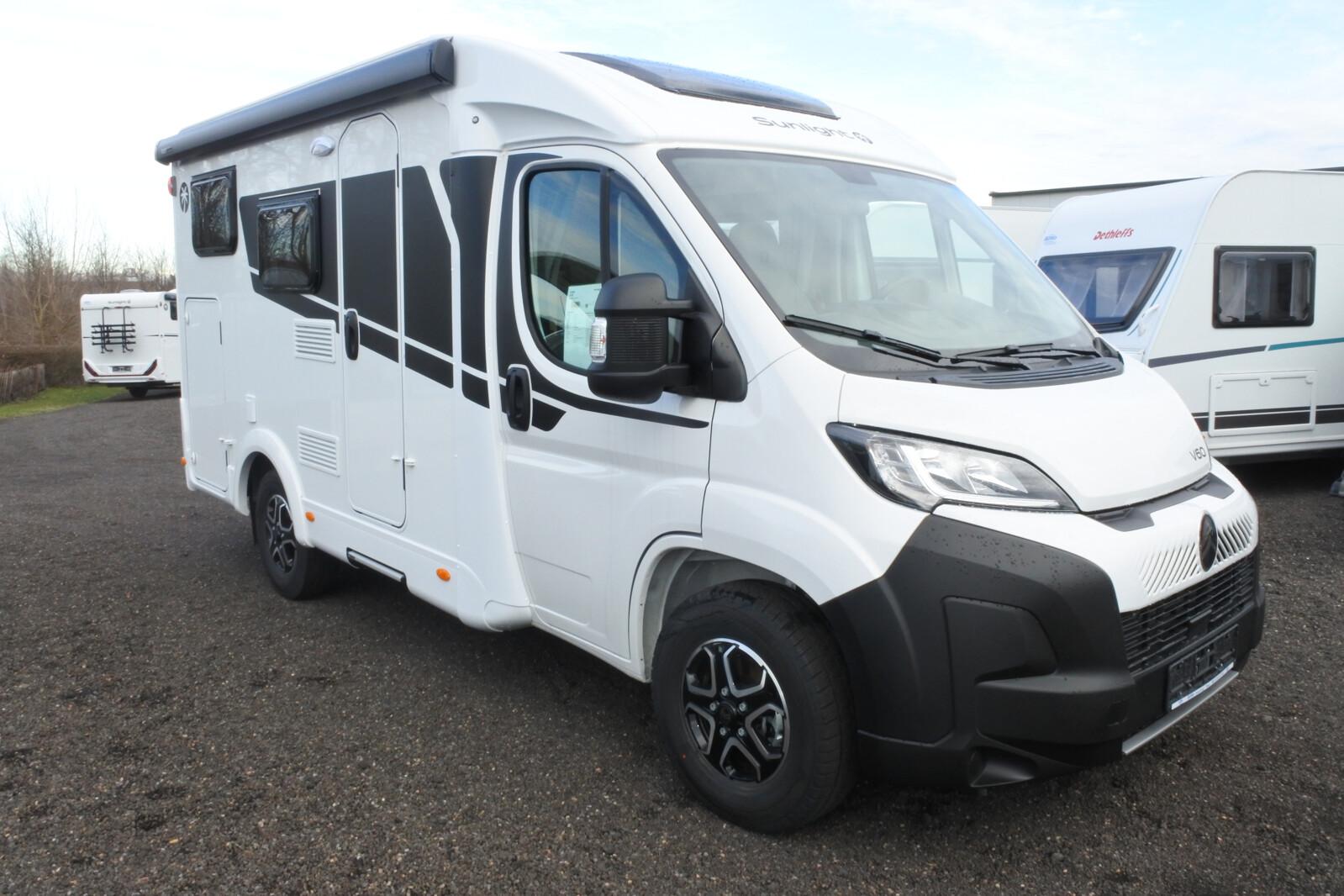 Sunlight V 60 Autom., Markise,  3 fach Fahhradträger