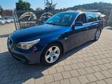 BMW 530iA Touring / TÜV neu/ - BMW 5er Reihe aus 2009: Kombi